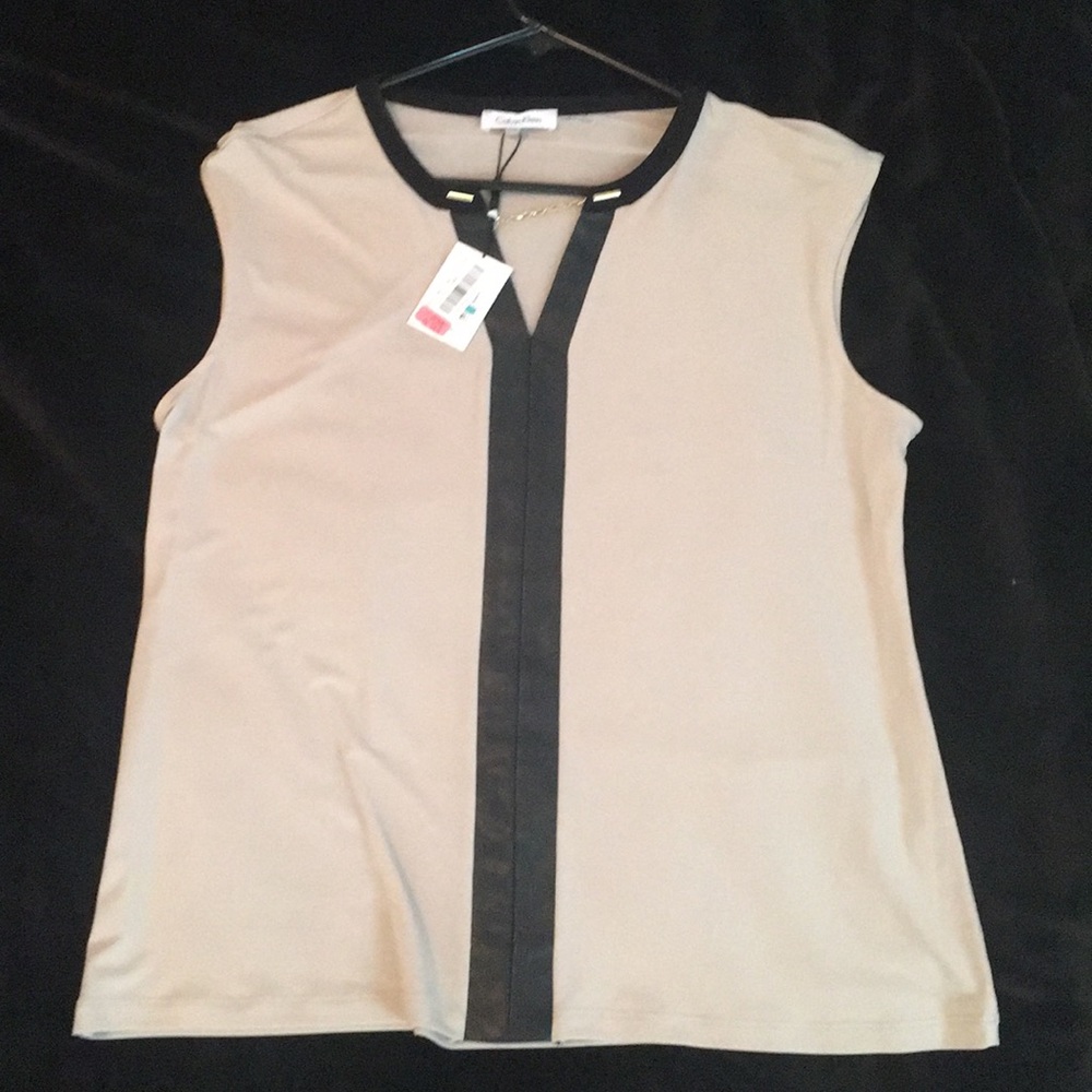 New with tags Calvin Klein Top